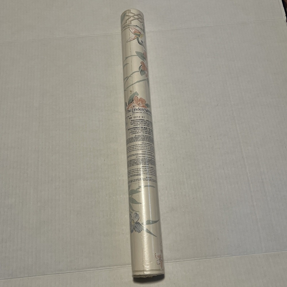 Linden Street Gallery Wallpaper Beige Floral Roll Pre-Pasted 56 sq ft ST 1570 R1